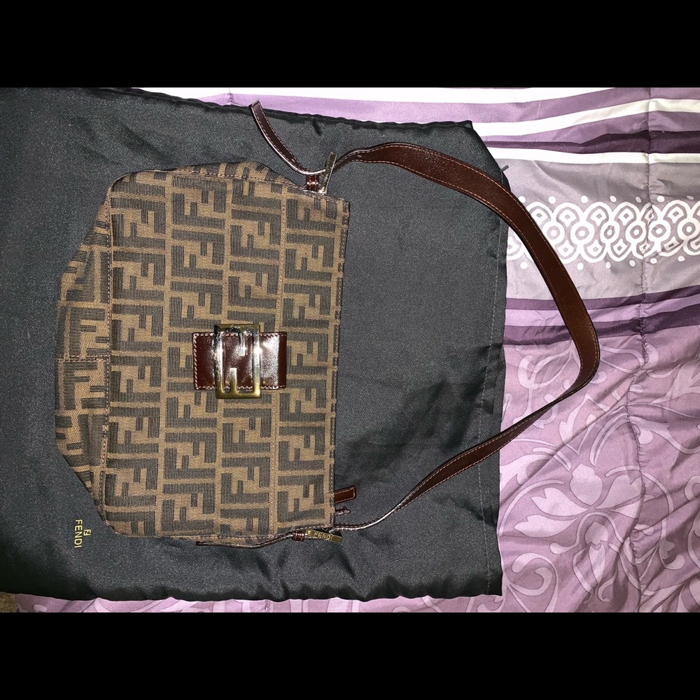 Vintage fendi bag